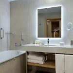 Hotel Doubletree By Hilton Center 4*