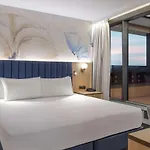 Doubletree By Hilton Center Plowdiw