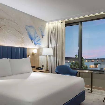 Doubletree By Hilton Center 호텔 플로브디프
