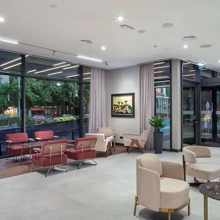 호텔 Doubletree By Hilton Center 플로브디프