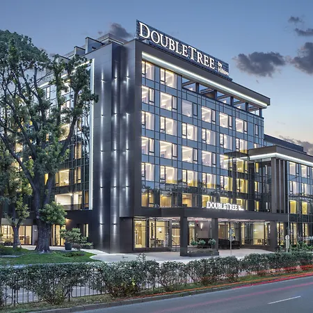 Doubletree By Hilton Center Hotel 4*