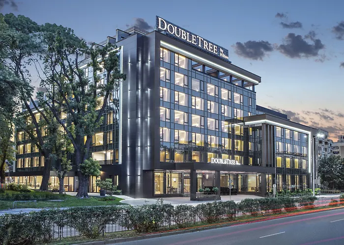 Doubletree By Hilton Center Hotel 4*