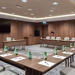 Doubletree By Hilton Center 4* Пловдив