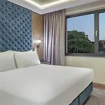Hotel Doubletree By Hilton Center