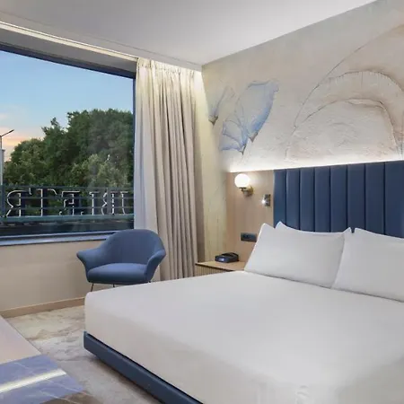 Ξενοδοχείο Doubletree By Hilton Center