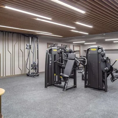 Doubletree By Hilton Center فندق