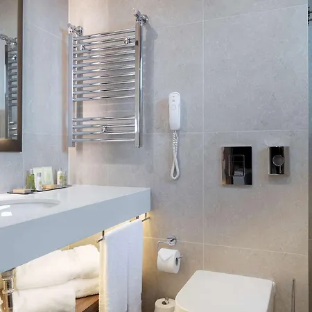 Doubletree By Hilton Center Ξενοδοχείο 4*