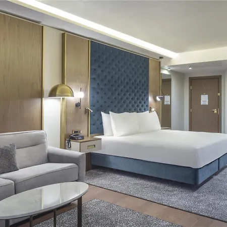 Doubletree By Hilton Center Пловдив