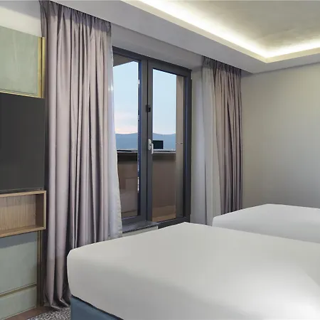 Hotel Doubletree By Hilton Center