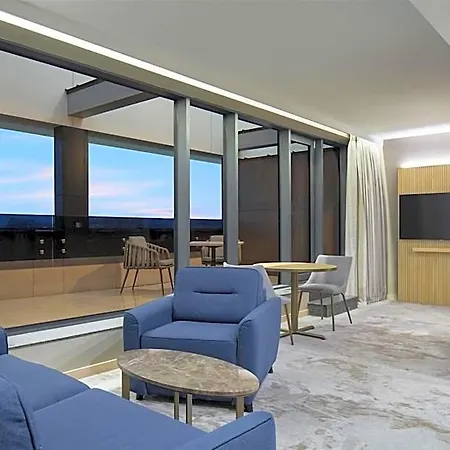 Doubletree By Hilton Center Ξενοδοχείο