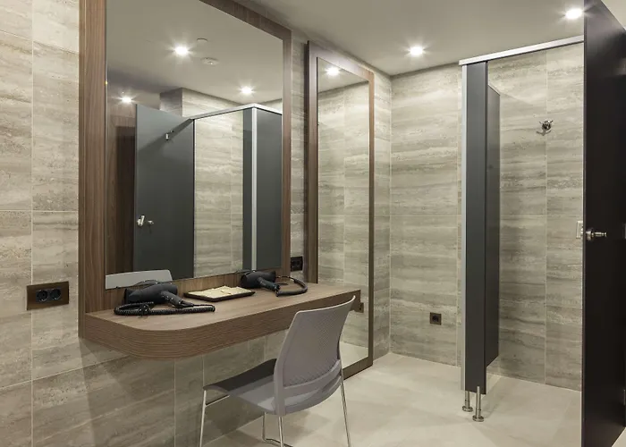 Ξενοδοχείο Doubletree By Hilton Center