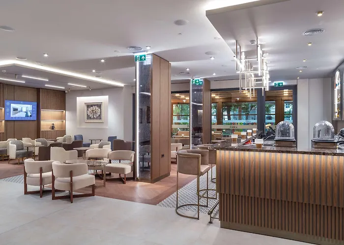 Ξενοδοχείο Doubletree By Hilton Center